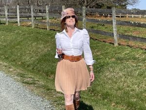 French Chic Spring Weekend Style in Virginia Wine Country